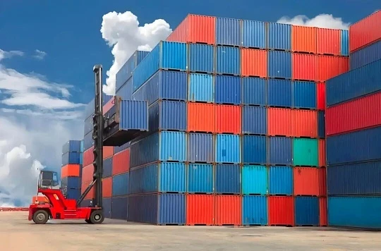 China Europe Battery Transportation suppliers