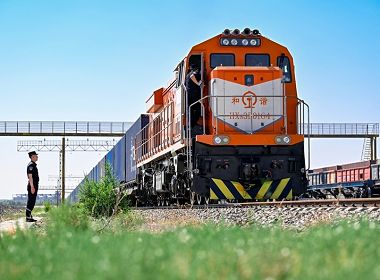 การขนส่งทางรถไฟของจีนสเปน